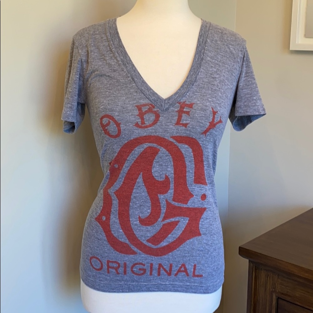 Obey V Neck Graphic Tee Shirt Gray & Red